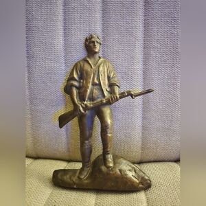 Vintage Tropar Revolutionary War Minuteman Screw On Cast Brass Metal